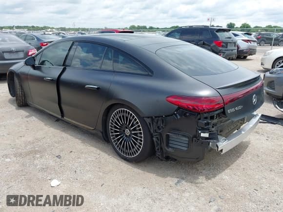 ✅ 2024 Mercedes-Benz EQS 450+ • VIN: W1KCG2DB9RA049517 • Lot: 42423153. Listed on IAAI with 8,588 mi. Free auction sales archive from the USA and detailed vehicle history report at DreamBid. Image 3.