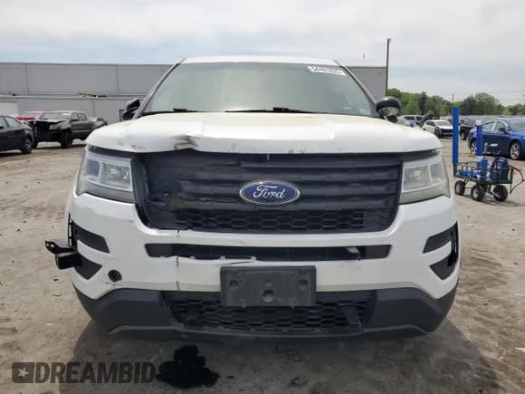 ✅ 2016 Ford Police Interceptor Utility • VIN: 1FM5K8AR5GGA78475 • Лот: 54491025. Опубликован ранее на Copart с пробегом 158 495 миль. Бесплатный доступ к архиву аукционных продаж из США и подробный отчёт об истории автомобиля на DreamBid. Изображение 5.