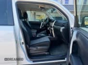 ✅ 2016 Toyota 4Runner Limited • VIN: JTEBU5JR3G5305556 • Лот: 93897325. Опубликован ранее на Copart с пробегом 155 013 миль. Бесплатный доступ к архиву аукционных продаж из США и подробный отчёт об истории автомобиля на DreamBid. Изображение 5.