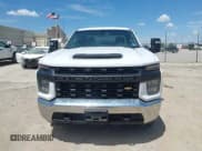 ✅ 2022 Chevrolet Silverado 2500HD Work Truck • VIN: 1GC2YLE71NF266561 • Lot: 42787646. Wystawiony na IAAI z przebiegiem 96 660 mil. Bezpłatny archiwum sprzedaży aukcyjnych z USA i szczegółowy raport historii pojazdu na DreamBid. Zdjęcie 12.