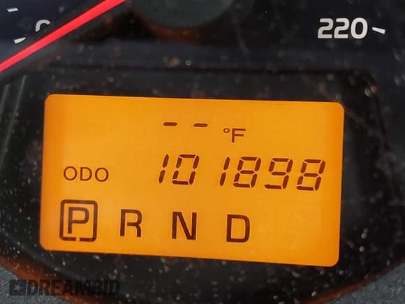 ✅ 2010 Toyota RAV4 • VIN: JTMBF4DV0AD023423 • Lot: 43184324. Wystawiony na IAAI z przebiegiem 101 898 mil. Bezpłatny archiwum sprzedaży aukcyjnych z USA i szczegółowy raport historii pojazdu na DreamBid. Zdjęcie 15.