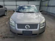 ✅ 2008 Mercury Milan • VIN: 3MEHM07178R641565 • Lot: 80630575. Wystawiony na Copart z przebiegiem 116 301 mil. Bezpłatny archiwum sprzedaży aukcyjnych z USA i szczegółowy raport historii pojazdu na DreamBid. Zdjęcie 5.