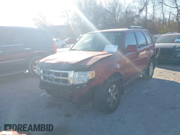 ✅ 2012 Ford Escape Limited • VIN: 1FMCU0EG3CKA83256 • Lot: 43871502. Wystawiony na IAAI z przebiegiem 281 178 mil. Bezpłatny archiwum sprzedaży aukcyjnych z USA i szczegółowy raport historii pojazdu na DreamBid. Zdjęcie 2.