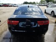 ✅ 2017 Jaguar XE 25t • VIN: SAJAR4BG2HA962819 • Лот: 40084293. Опубликован ранее на Copart с пробегом 59 421 миль. Бесплатный доступ к архиву аукционных продаж из США и подробный отчёт об истории автомобиля на DreamBid. Изображение 6.