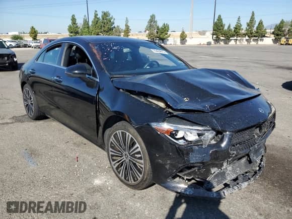 2023 Mercedes-Benz CLA 250 с VIN W1K5J4GB0PN334887, выставлен на аукционе Copart как лот 70424815 с пробегом 26 987 миль миль и Списание • Salvage title. История ставок и продаж доступна на DreamBid. Изображение 4.