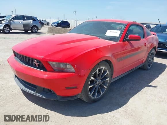 ✅ 2012 Ford Mustang GT Premium • VIN: 1ZVBP8CF5C5216031 • Lot: 42880817. Listed on IAAI with 127,381 mi. Free auction sales archive from the USA and detailed vehicle history report at DreamBid. Image 2.