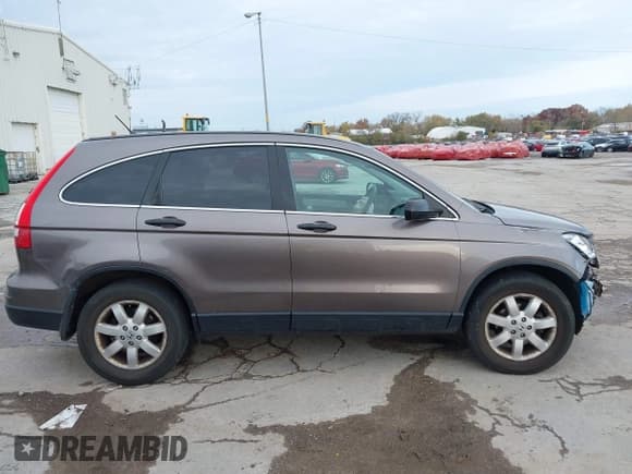✅ 2011 Honda CR-V SE • VIN: 5J6RE4H40BL012040 • Lot: 43663644. Listed on IAAI with 134,699 mi. Free auction sales archive from the USA and detailed vehicle history report at DreamBid. Image 14.