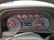 ✅ 2021 Chevrolet Silverado 1500 Custom • VIN: 1GCRYBEK9MZ315578 • Lot: 70144975. Wystawiony na Copart z przebiegiem 90 298 mil. Bezpłatny archiwum sprzedaży aukcyjnych z USA i szczegółowy raport historii pojazdu na DreamBid. Zdjęcie 9.