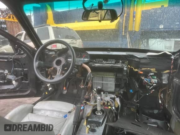 1998 BMW 3 Series M3s with VIN WBSCD9325WEE09458, listed as a Copart auction lot 48253425 with 254,162 mi miles and Clean title. Bid and sale history available at DreamBid. Image 9.