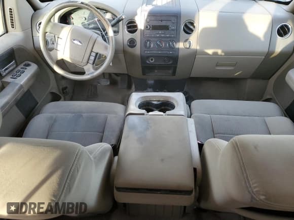 ✅ 2007 Ford F-150 XLT • VIN: 1FTPX14V77NA17476 • Лот: 91819205. Опубликован ранее на Copart с пробегом 164 634 миль. Бесплатный доступ к архиву аукционных продаж из США и подробный отчёт об истории автомобиля на DreamBid. Изображение 8.