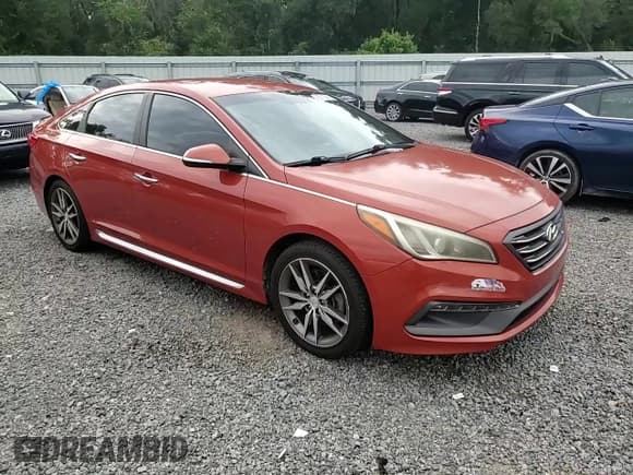 ✅ 2015 Hyundai Sonata Sport • VIN: 5NPE34AB7FH099285 • Lot: 80115815. Wystawiony na Copart z przebiegiem 204 455 mil. Bezpłatny archiwum sprzedaży aukcyjnych z USA i szczegółowy raport historii pojazdu na DreamBid. Zdjęcie 13.