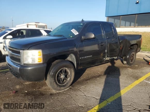 ✅ 2009 Chevrolet Silverado 1500 LT • VIN: 1GCEC29J39Z258588 • Lot: 85920905. Listed on Copart with 174,565 mi. Free auction sales archive from the USA and detailed vehicle history report at DreamBid. Image 1.