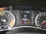 ✅ 2019 Jeep Renegade Sport • VIN: ZACNJBA1XKPJ90292 • Lot: 53284343. Wystawiony na Copart z przebiegiem 54 168 mil. Bezpłatny archiwum sprzedaży aukcyjnych z USA i szczegółowy raport historii pojazdu na DreamBid. Zdjęcie 9.