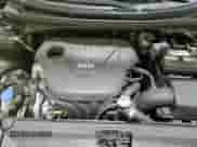 ✅ 2017 Hyundai Veloster Value Edition • VIN: KMHTC6AD3HU310121 • Лот: 84523455. Опубликован ранее на Copart с пробегом 87 258 миль. Бесплатный доступ к архиву аукционных продаж из США и подробный отчёт об истории автомобиля на DreamBid. Изображение 16.