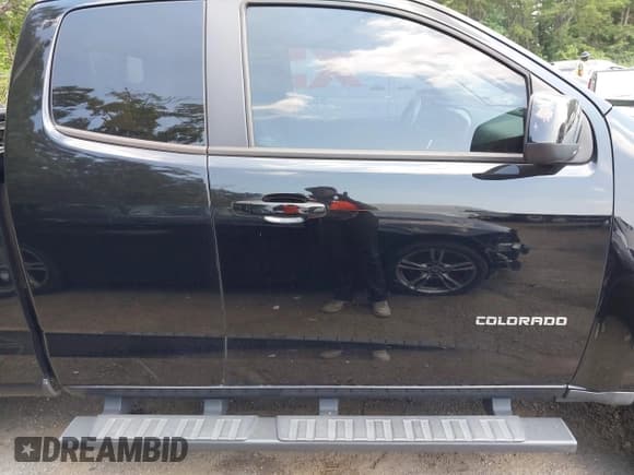 ✅ 2015 Chevrolet Colorado 4WD Z71 • VIN: 1GCHTCE34F1220727 • Лот: 42791541. Опубликован ранее на IAAI с пробегом 67 326 миль. Бесплатный доступ к архиву аукционных продаж из США и подробный отчёт об истории автомобиля на DreamBid. Изображение 13.