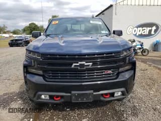 ✅ 2021 Chevrolet Silverado 1500 LT Trail Boss • VIN: 1GCPYFEDXMZ310325 • Lot: 70580424. Wystawiony na Copart z przebiegiem 47 352 mil. Bezpłatny archiwum sprzedaży aukcyjnych z USA i szczegółowy raport historii pojazdu na DreamBid. Zdjęcie 5.