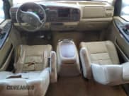 ✅ 2006 Ford F-350 XL • VIN: 1FTWW31P06EA30083 • Lot: 52259775. Listed on Copart with 271,503 mi. Free auction sales archive from the USA and detailed vehicle history report at DreamBid. Image 8.