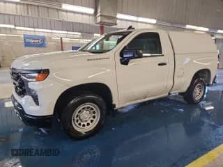 2023 Chevrolet Silverado 1500 Work Truck z VIN 3GCNAAEK8PG361694, wystawiony jako Copart lot #86269375 z przebiegiem 208 156 mil mil oraz Czysty tytuł • Clean title. Historia ofert i sprzedaży dostępna na DreamBid. Obrazek 1.