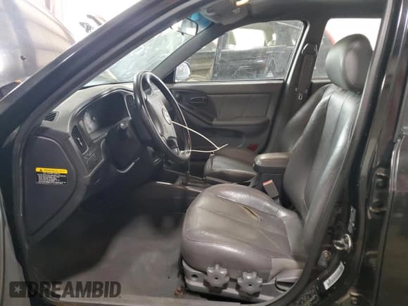 ✅ 2005 Hyundai Elantra GLS • VIN: KMHDN56D45U133849 • Lot: 57776975. Wystawiony na Copart z przebiegiem 175 860 mil. Bezpłatny archiwum sprzedaży aukcyjnych z USA i szczegółowy raport historii pojazdu na DreamBid. Zdjęcie 7.