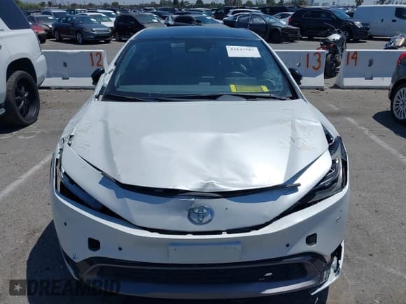 ✅ 2024 Toyota Prius LE • VIN: JTDACAAU8R3016249 • Lot: 42147587. Wystawiony na IAAI z przebiegiem 17 260 mil. Bezpłatny archiwum sprzedaży aukcyjnych z USA i szczegółowy raport historii pojazdu na DreamBid. Zdjęcie 12.