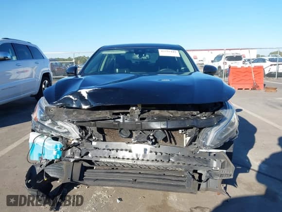 ✅ 2020 Nissan Altima SV • VIN: 1N4BL4DV7LC202890 • Lot: 43525442. Wystawiony na IAAI z przebiegiem 152 958 mil. Bezpłatny archiwum sprzedaży aukcyjnych z USA i szczegółowy raport historii pojazdu na DreamBid. Zdjęcie 17.