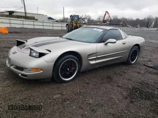 ✅ 2000 Chevrolet Corvette • VIN: 1G1YY22G6Y5103142 • Lot: 51956345. Wystawiony na Copart z przebiegiem Nie podano mil. Skorzystaj z bezpłatnego archiwum sprzedaży aukcyjnych z USA i zobacz szczegółowy raport historii pojazdu na DreamBid. Zdjęcie 1.
