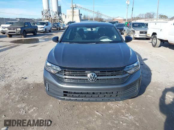 ✅ 2022 Volkswagen Jetta Sport • VIN: 3VWBM7BU1NM023357 • Lot: 38647076. Listed on IAAI with 7,596 mi. Free auction sales archive from the USA and detailed vehicle history report at DreamBid. Image 12.