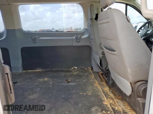 ✅ 2017 Ford Transit XL • VIN: 1FBZX2ZM0HKA86855 • Lot: 61677045. Wystawiony na Copart z przebiegiem 112 277 mil. Bezpłatny archiwum sprzedaży aukcyjnych z USA i szczegółowy raport historii pojazdu na DreamBid. Zdjęcie 11.