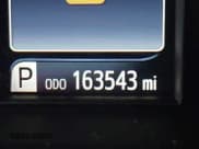 ✅ 2015 Toyota Camry XLE • VIN: 4T1BF1FK4FU998091 • Лот: 43544341. Опубликован ранее на IAAI с пробегом 163 543 миль. Бесплатный доступ к архиву аукционных продаж из США и подробный отчёт об истории автомобиля на DreamBid. Изображение 15.