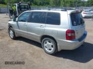 ✅ 2007 Toyota Highlander w/3rd Row • VIN: JTEEP21A970207061 • Lot: 42528923. Wystawiony na IAAI z przebiegiem 138 652 mil. Bezpłatny archiwum sprzedaży aukcyjnych z USA i szczegółowy raport historii pojazdu na DreamBid. Zdjęcie 3.