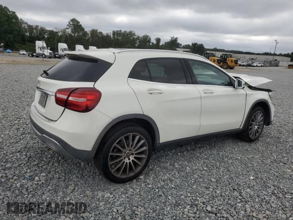 ✅ 2018 Mercedes-Benz GLA 250 • VIN: WDCTG4EB9JJ434224 • Lot: 71733595. Listed on Copart with 166,267 mi. Free auction sales archive from the USA and detailed vehicle history report at DreamBid. Image 3.