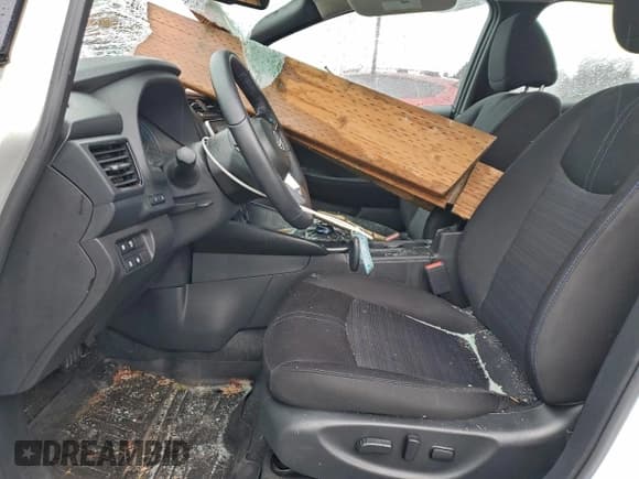 ✅ 2025 Nissan LEAF SV Plus • VIN: 1N4CZ1CV2SC562781 • Лот: 94113265. Опубликован ранее на Copart с пробегом 8 915 миль. Бесплатный доступ к архиву аукционных продаж из США и подробный отчёт об истории автомобиля на DreamBid. Изображение 7.