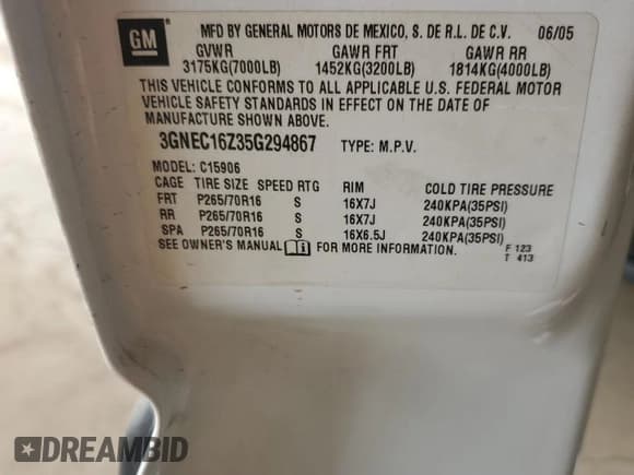 ✅ 2005 Chevrolet Suburban LT • VIN: 3GNEC16Z35G294867 • Лот: 55535585. Опубликован ранее на Copart с пробегом Не указан. Бесплатный доступ к архиву аукционных продаж из США и подробный отчёт об истории автомобиля на DreamBid. Изображение 14.