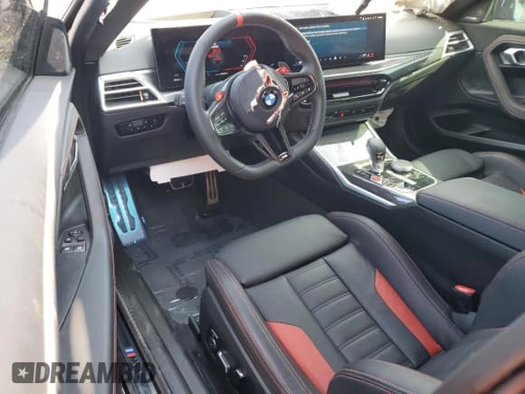 ✅ 2025 BMW M2 • VIN: 3MF23DM08S8F22947 • Lot: 58602975. Listed on Copart with 1,605 mi. Free auction sales archive from the USA and detailed vehicle history report at DreamBid. Image 8.