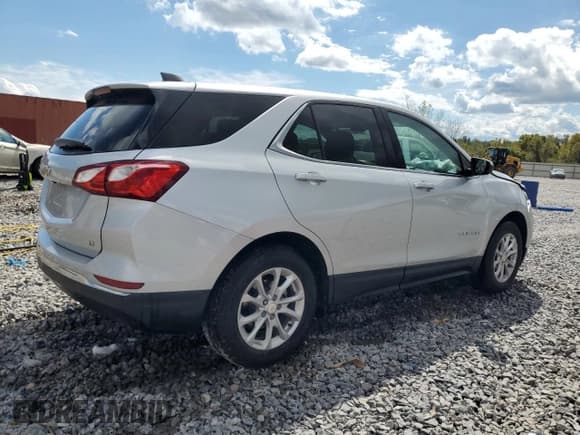 ✅ 2020 Chevrolet Equinox LT • VIN: 3GNAXKEV9LS579493 • Lot: 84272065. Wystawiony na Copart z przebiegiem 81 657 mil. Bezpłatny archiwum sprzedaży aukcyjnych z USA i szczegółowy raport historii pojazdu na DreamBid. Zdjęcie 3.