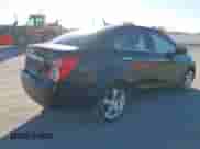 2012 Chevrolet Sonic LTZ z VIN 1G1JE5SHXC4102790, wystawiony jako IAAI lot #43554966 z przebiegiem 184 031 mil mil oraz . Historia ofert i sprzedaży dostępna na DreamBid. Obrazek 4.