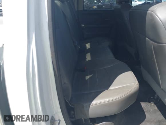 ✅ 2016 Ram 1500 Express • VIN: 1C6RR7FT8GS166537 • Lot: 42563310. Listed on IAAI with 292,444 mi. Free auction sales archive from the USA and detailed vehicle history report at DreamBid. Image 8.
