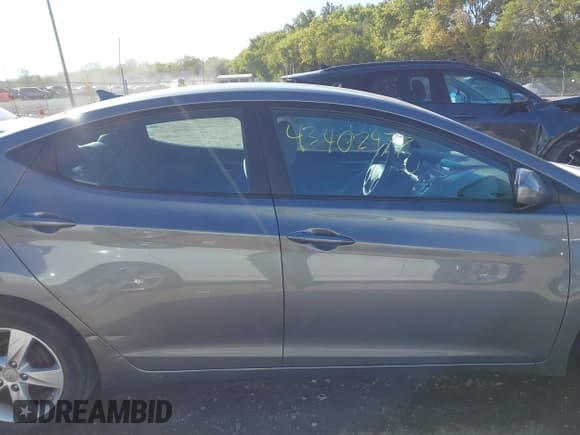 ✅ 2013 Hyundai Elantra GLS • VIN: 5NPDH4AEXDH326392 • Lot: 43402977. Listed on IAAI with 122,358 mi. Free auction sales archive from the USA and detailed vehicle history report at DreamBid. Image 13.