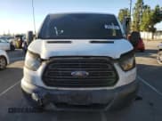 ✅ 2018 Ford Transit XLT • VIN: 1FMZK1YMXJKA80133 • Lot: 90052405. Wystawiony na Copart z przebiegiem Nie podano. Bezpłatny archiwum sprzedaży aukcyjnych z USA i szczegółowy raport historii pojazdu na DreamBid. Zdjęcie 5.