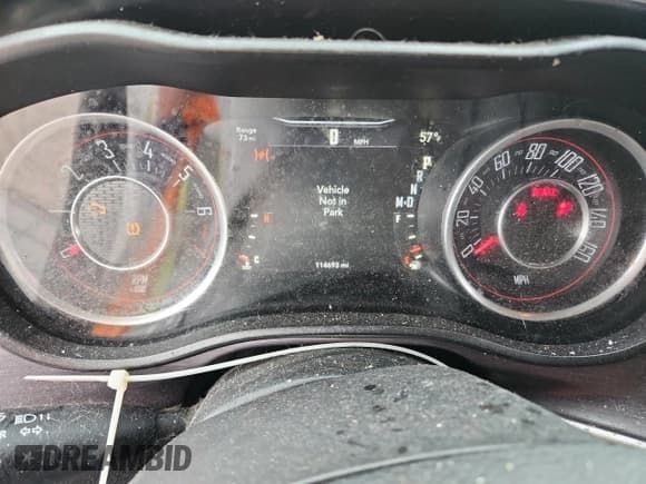 ✅ 2015 Dodge Challenger SXT • VIN: 2C3CDZAG8FH793509 • Lot: 85345575. Wystawiony na Copart z przebiegiem 114 693 mil. Bezpłatny archiwum sprzedaży aukcyjnych z USA i szczegółowy raport historii pojazdu na DreamBid. Zdjęcie 9.