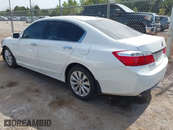 ✅ 2014 Honda Accord Touring • VIN: 1HGCR3F98EA013561 • Lot: 43412069. Listed on IAAI with 150,809 mi. Free auction sales archive from the USA and detailed vehicle history report at DreamBid. Image 3.