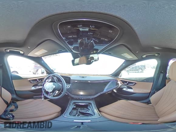 ✅ 2025 Mercedes-Benz E 450 • VIN: W1KLF6BB7SA174177 • Lot: 89843925. Wystawiony na Copart z przebiegiem Nie podano. Bezpłatny archiwum sprzedaży aukcyjnych z USA i szczegółowy raport historii pojazdu na DreamBid. Zdjęcie 15.