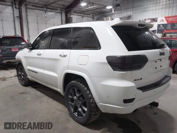 ✅ 2021 Jeep Grand Cherokee Limited • VIN: 1C4RJFBG1MC856431 • Лот: 43133253. Опубликован ранее на IAAI с пробегом 25 088 миль. Бесплатный доступ к архиву аукционных продаж из США и подробный отчёт об истории автомобиля на DreamBid. Изображение 3.