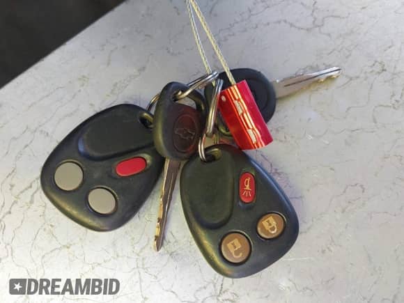 ✅ 2003 Chevrolet Silverado 1500 LS • VIN: 2GCEC19V931101936 • Lot: 43388856. Wystawiony na IAAI z przebiegiem 154 950 mil mil. Skorzystaj z bezpłatnego archiwum sprzedaży aukcyjnych z USA i zobacz szczegółowy raport historii pojazdu na DreamBid. Zdjęcie 11.