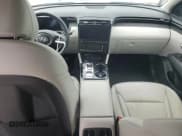 ✅ 2022 Hyundai Tucson Limited • VIN: KM8JECA19NU084281 • Lot: 74149434. Wystawiony na Copart z przebiegiem Nie podano. Bezpłatny archiwum sprzedaży aukcyjnych z USA i szczegółowy raport historii pojazdu na DreamBid. Zdjęcie 8.