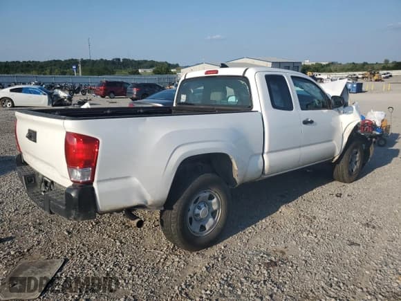 ✅ 2017 Toyota Tacoma SR • VIN: 5TFRX5GN5HX102706 • Lot: 68949465. Wystawiony na Copart z przebiegiem 161 187 mil. Bezpłatny archiwum sprzedaży aukcyjnych z USA i szczegółowy raport historii pojazdu na DreamBid. Zdjęcie 3.