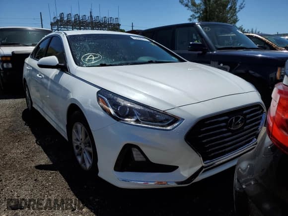 ✅ 2019 Hyundai Sonata SE • VIN: 5NPE24AF5KH784224 • Lot: 49888213. Listed on Copart with 25,794 mi. Free auction sales archive from the USA and detailed vehicle history report at DreamBid. Image 5.