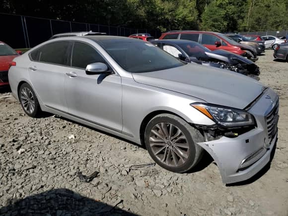 2016 Hyundai Genesis 3.8L z VIN KMHGN4JE9GU129886, wystawiony jako Copart lot #74168694 z przebiegiem 101 176 mil mil oraz Szkoda całkowita • Salvage title. Historia ofert i sprzedaży dostępna na DreamBid. Obrazek 4.