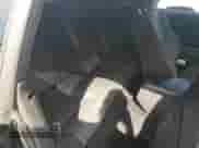 2014 Dodge Challenger SXT z VIN 2C3CDYAG0EH195293, wystawiony jako Copart lot #69801784 z przebiegiem 158 460 mil mil oraz Szkoda całkowita • Salvage title. Historia ofert i sprzedaży dostępna na DreamBid. Obrazek 10.