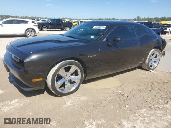 ✅ 2010 Dodge Challenger SE • VIN: 2B3CJ4DV4AH324011 • Lot: 45594515. Wystawiony na Copart z przebiegiem 105 046 mil. Bezpłatny archiwum sprzedaży aukcyjnych z USA i szczegółowy raport historii pojazdu na DreamBid. Zdjęcie 1.